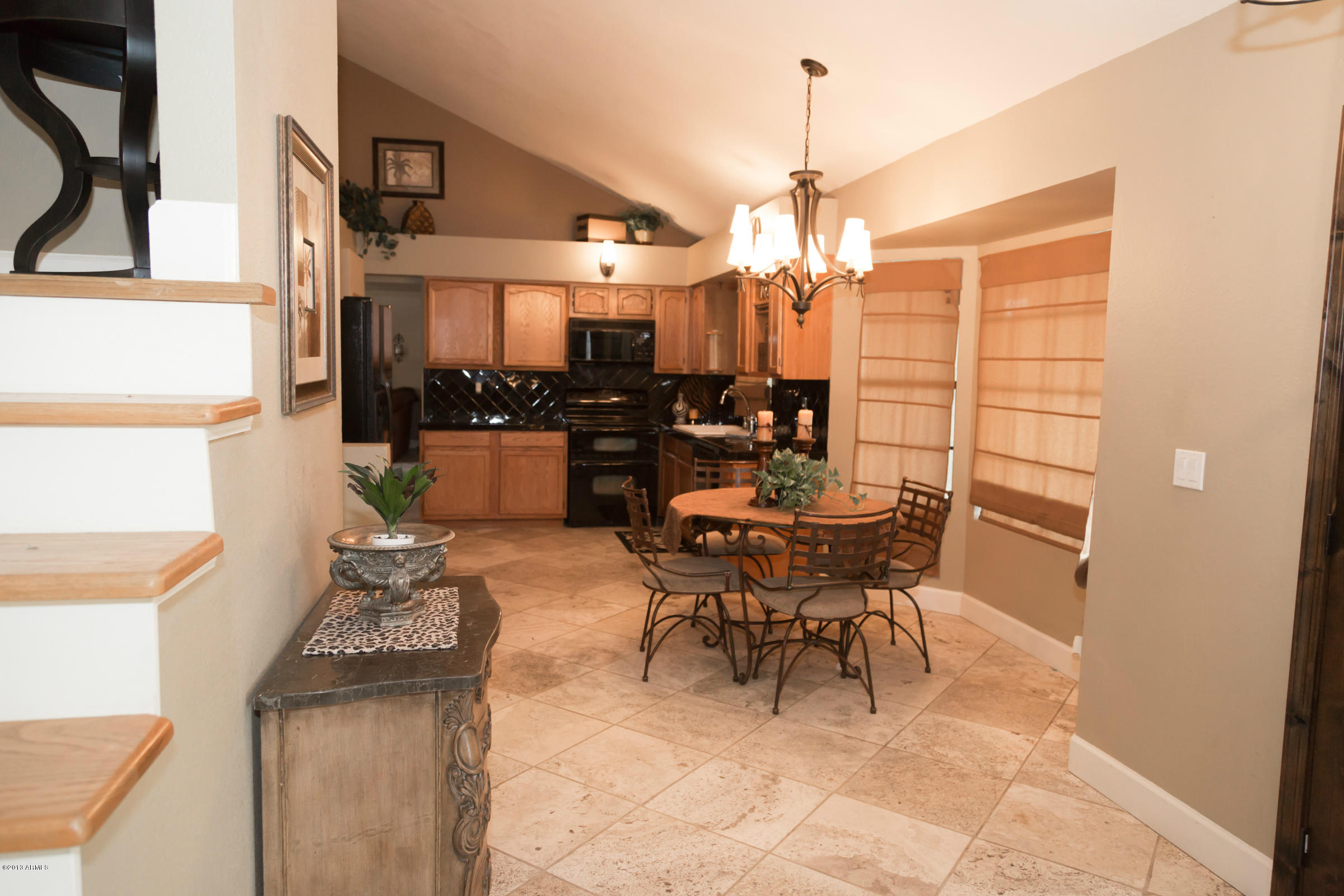 1117 East Utopia Road Phoenix, AZ 85024 - Photo 8 of 56 Kitchen