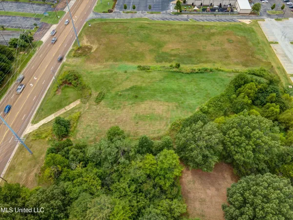 $375,000 | 0 Church Road East, Southaven, MS 38671