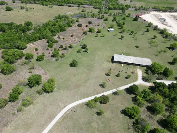 $700,000 | 2101 Ridge View Drive, Cleburne, TX 76033