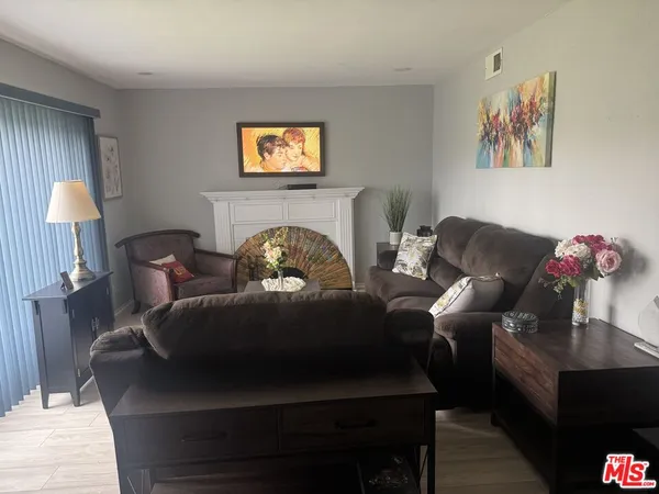 $835,000 | 9520 South 2nd Avenue, Inglewood, CA 90305