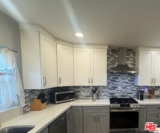 $835,000 | 9520 South 2nd Avenue, Inglewood, CA 90305