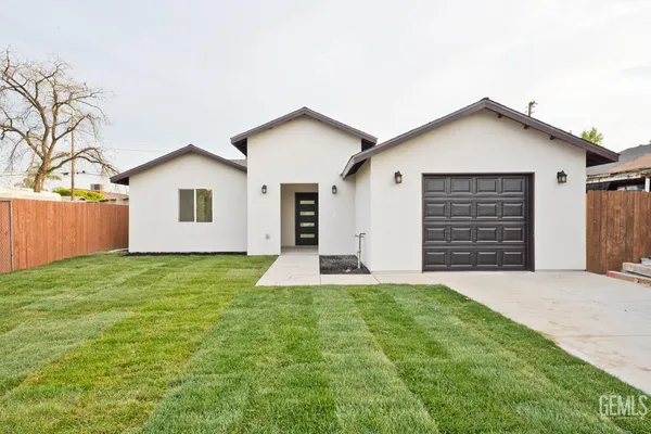 $329,900 | Undisclosed Address, Bakersfield, CA 93307