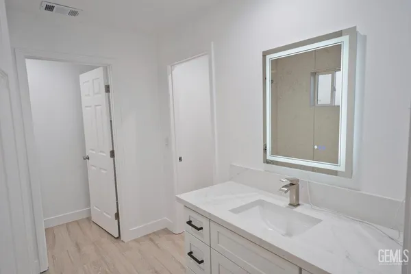 $329,900 | Undisclosed Address, Bakersfield, CA 93307