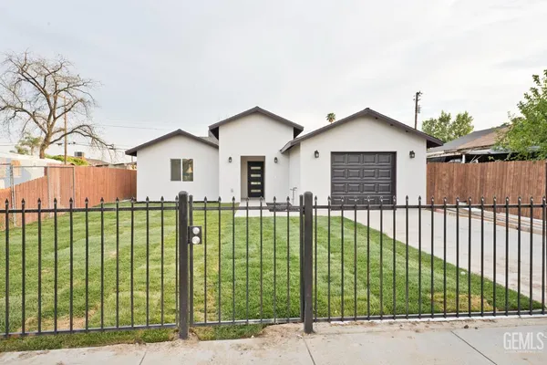 $329,900 | Undisclosed Address, Bakersfield, CA 93307