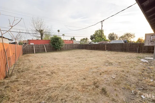 $329,900 | Undisclosed Address, Bakersfield, CA 93307