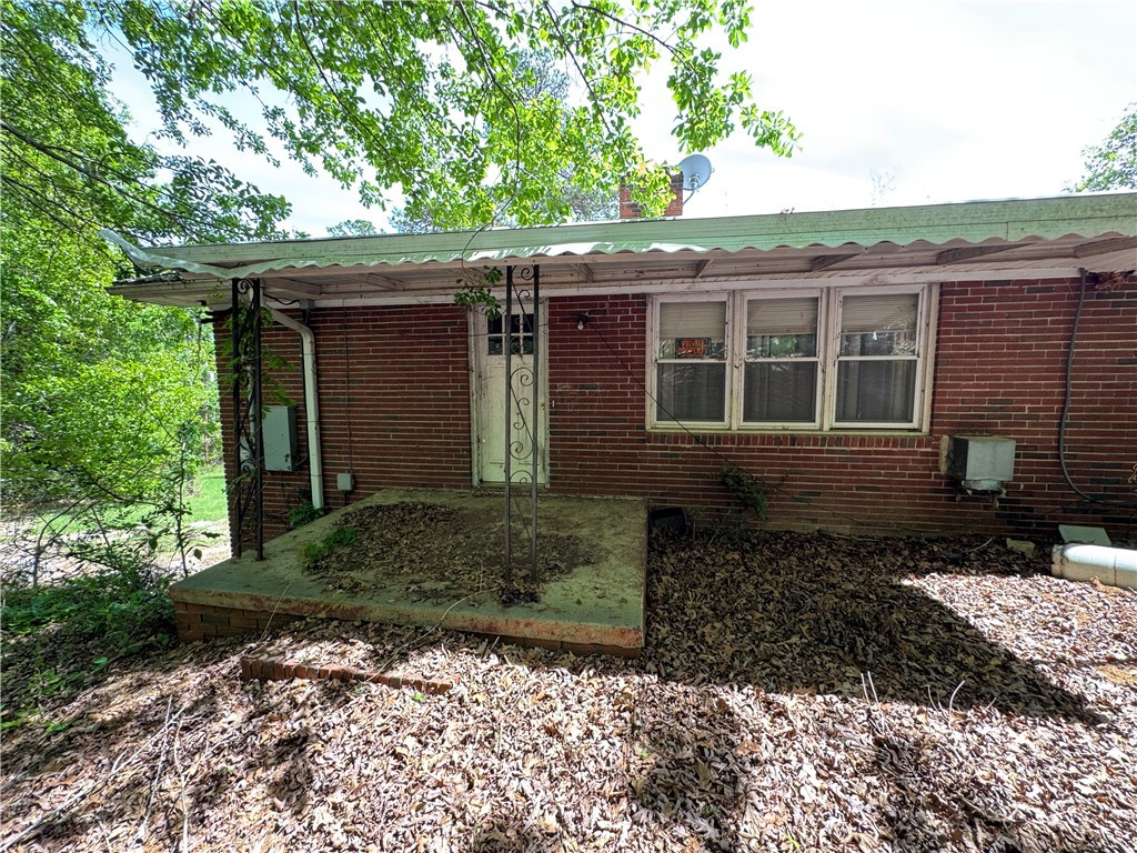 13352 Highway 76 Gray Court, SC 29645 - Photo 32 of 40