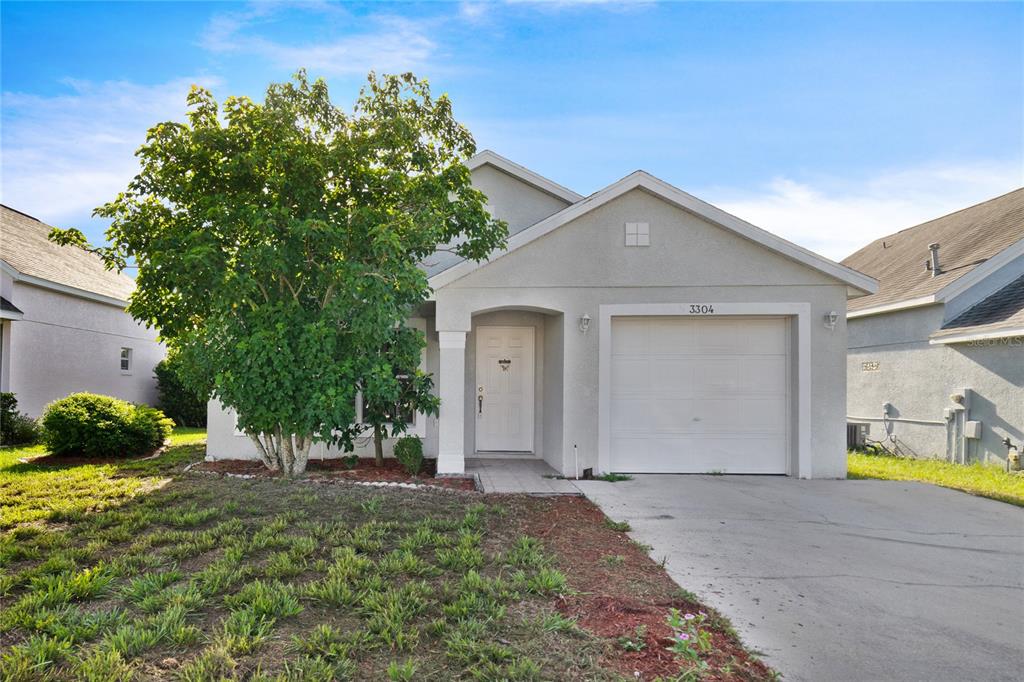 3304 Huntwicke Boulevard Davenport, FL 33837 - Photo 1 of 9