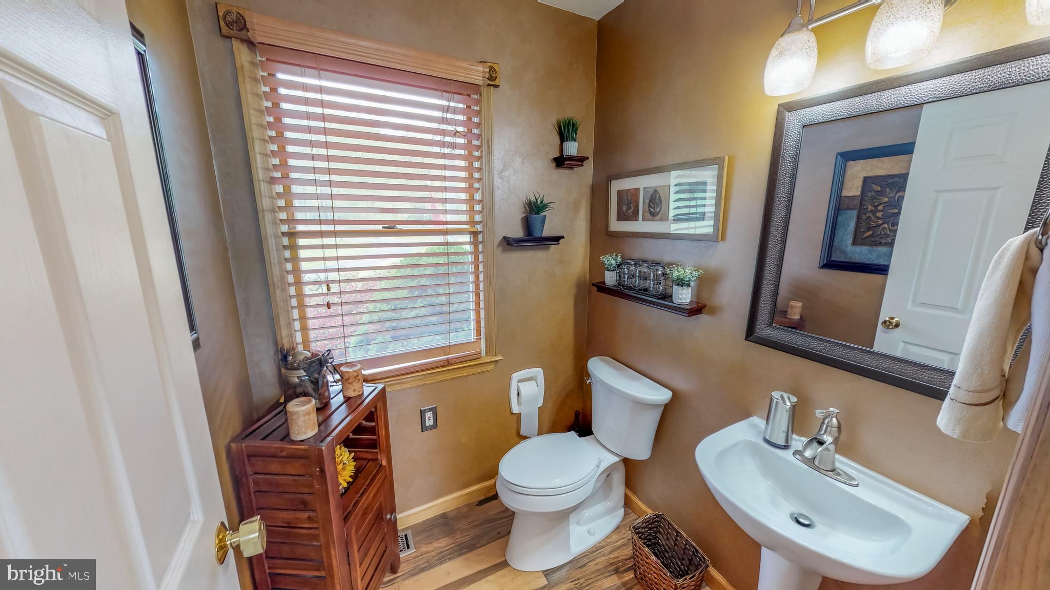 18 Spring Road Boyertown, PA 19512 - Photo 15 of 44 Powder Room