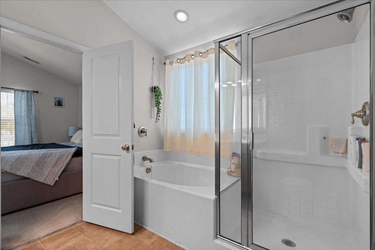 1303 Windover Run Hanahan, SC 29410 - Photo 18 of 39 24-SNY02029