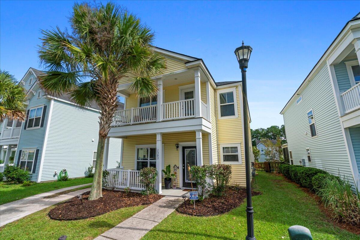 1303 Windover Run Hanahan, SC 29410 - Photo 2 of 39 06-SNY02077