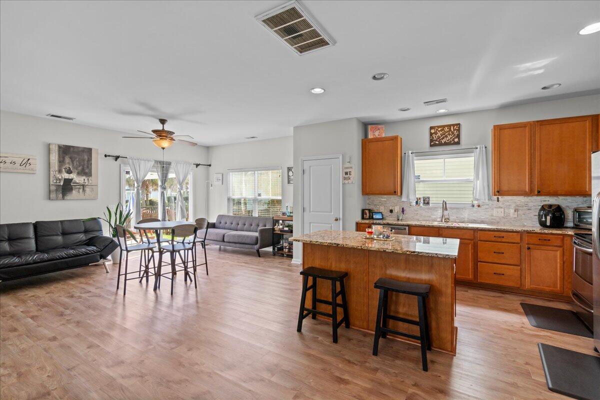 1303 Windover Run Hanahan, SC 29410 - Photo 10 of 39 17-SNY01990