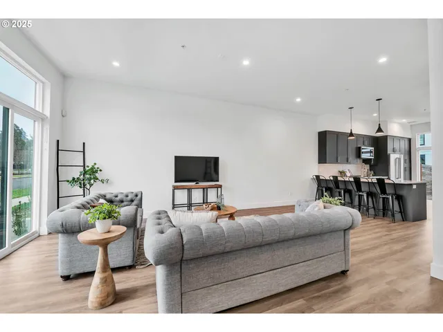 $524,000 | 171 East 20th Avenue, Eugene, OR 97405