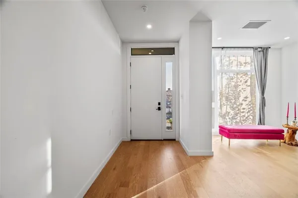 $3,700 | 112 Burrows Street, Pittsburgh, PA 15213