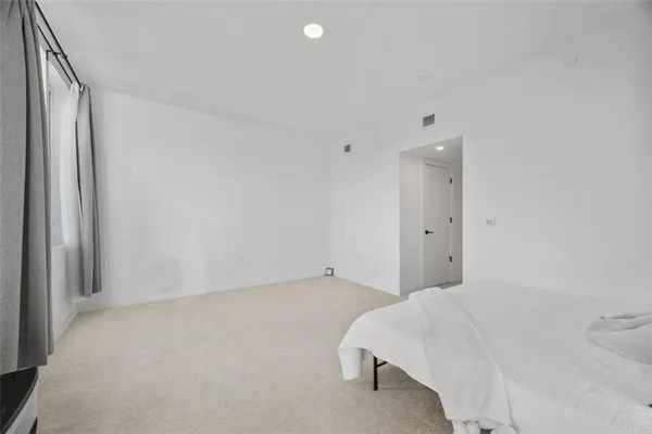 $3,700 | 112 Burrows Street, Pittsburgh, PA 15213
