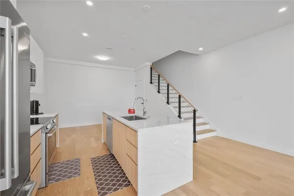 $3,700 | 112 Burrows Street, Pittsburgh, PA 15213