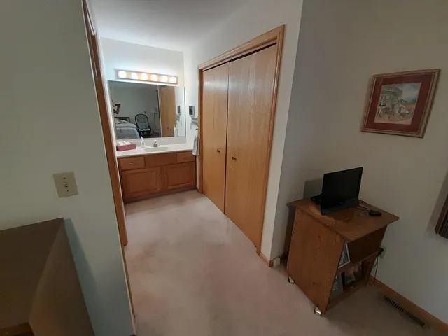 $429,000 | 620 Pioneer Road, Platteville, WI 53818