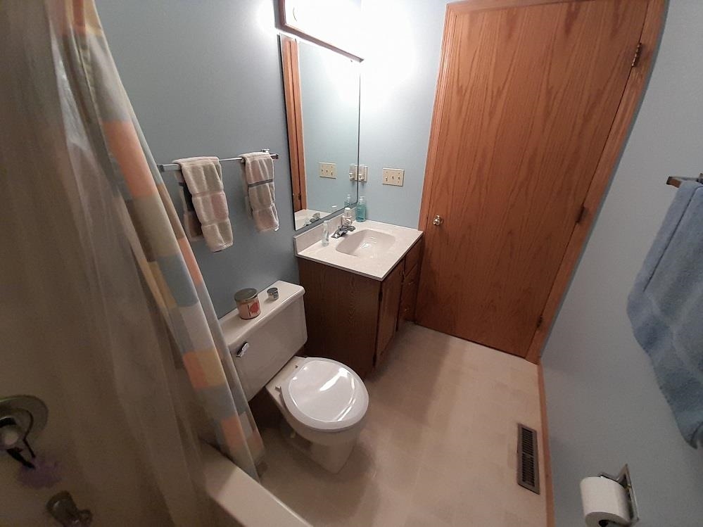 620 Pioneer Road Platteville, WI 53818 - Photo 26 of 59