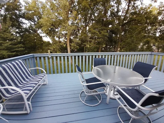 $429,000 | 620 Pioneer Road, Platteville, WI 53818