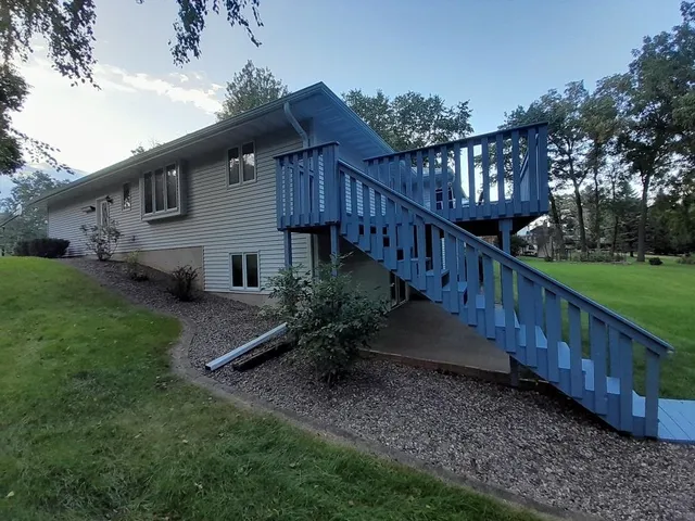 $429,000 | 620 Pioneer Road, Platteville, WI 53818