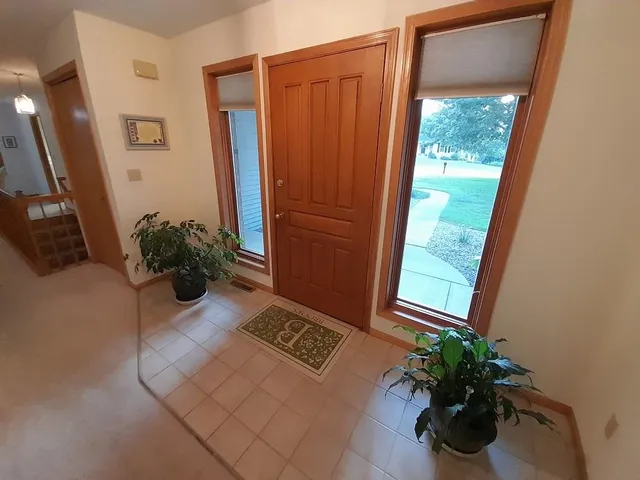 $429,000 | 620 Pioneer Road, Platteville, WI 53818