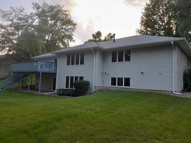 $429,000 | 620 Pioneer Road, Platteville, WI 53818