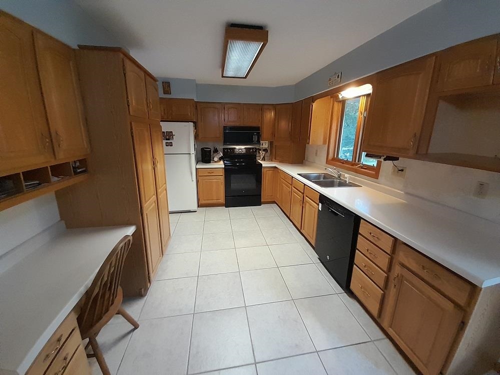 620 Pioneer Road Platteville, WI 53818 - Photo 10 of 59