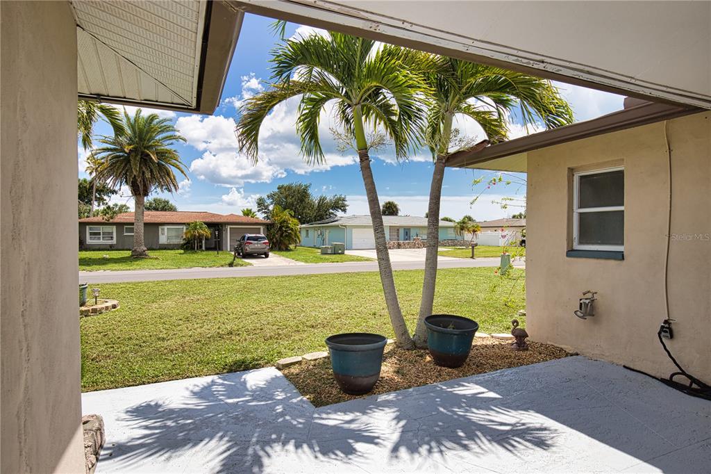 12 Golfview Road Rotonda West, FL 33947 - Photo 68 of 71 Gallery Image 68