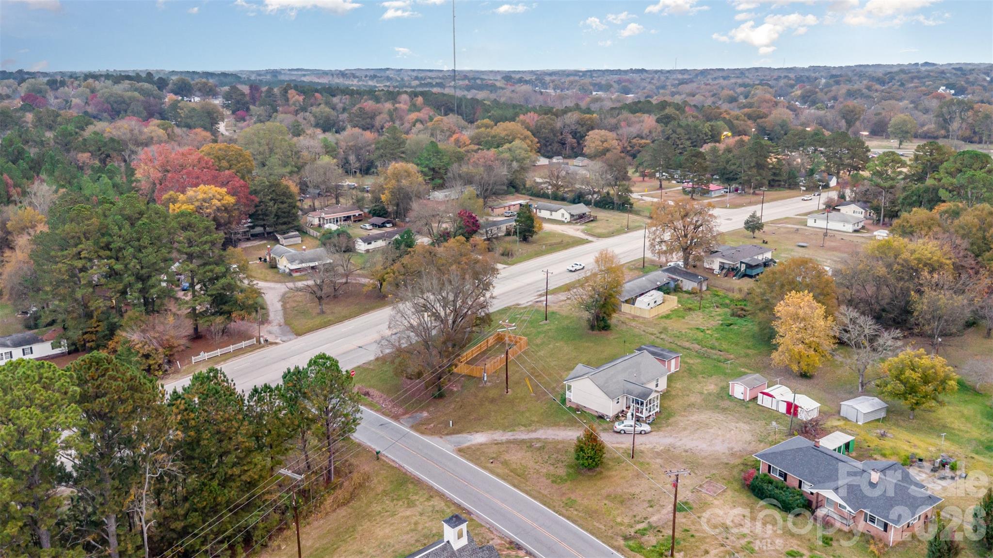 767 Pinckney Road Chester, SC 29706 - Photo 4 of 9 a view of a city
