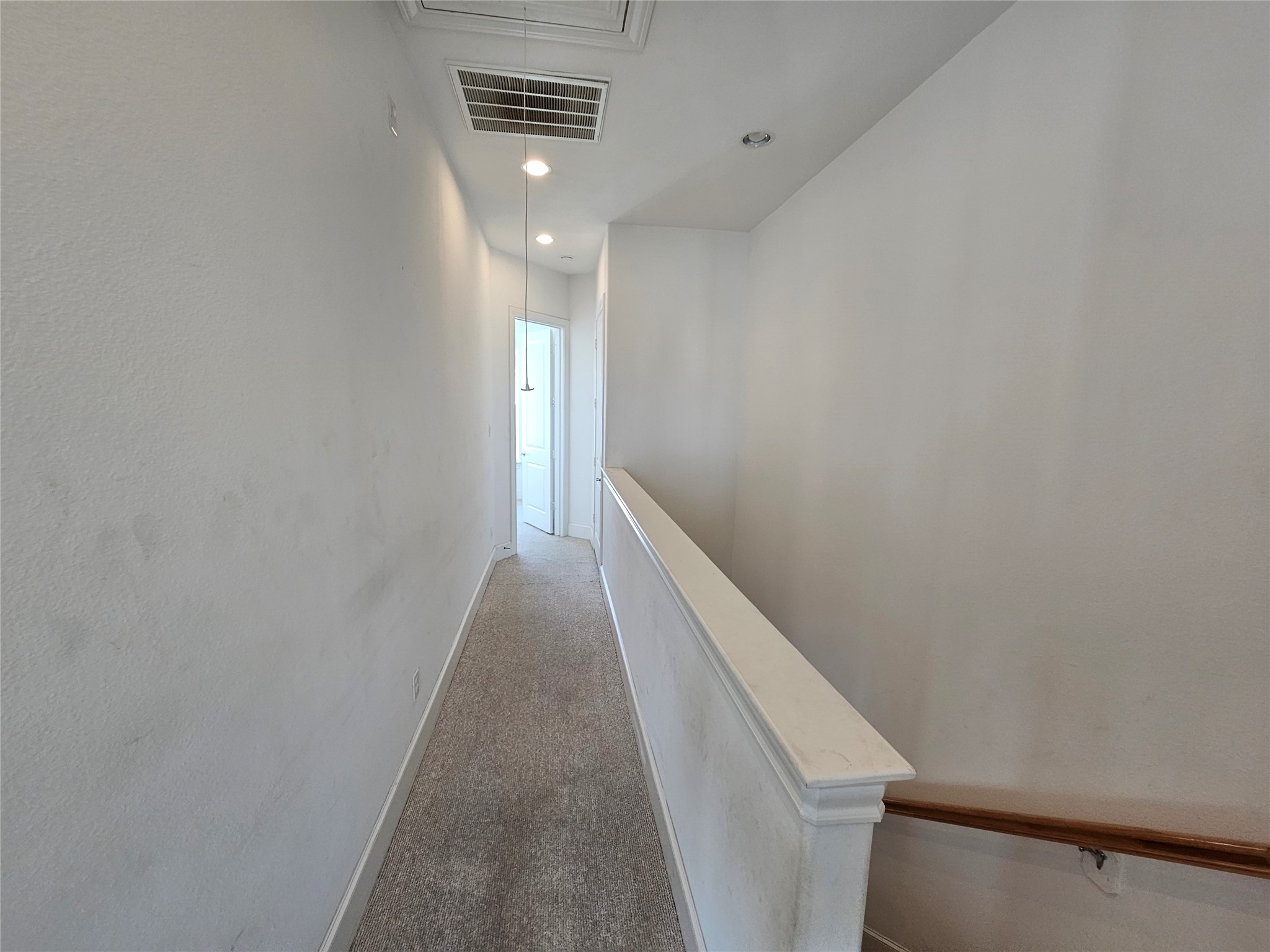 9633 Riddlewood Lane Houston, TX 77025 - Photo 9 of 25 Gallery Image 9
