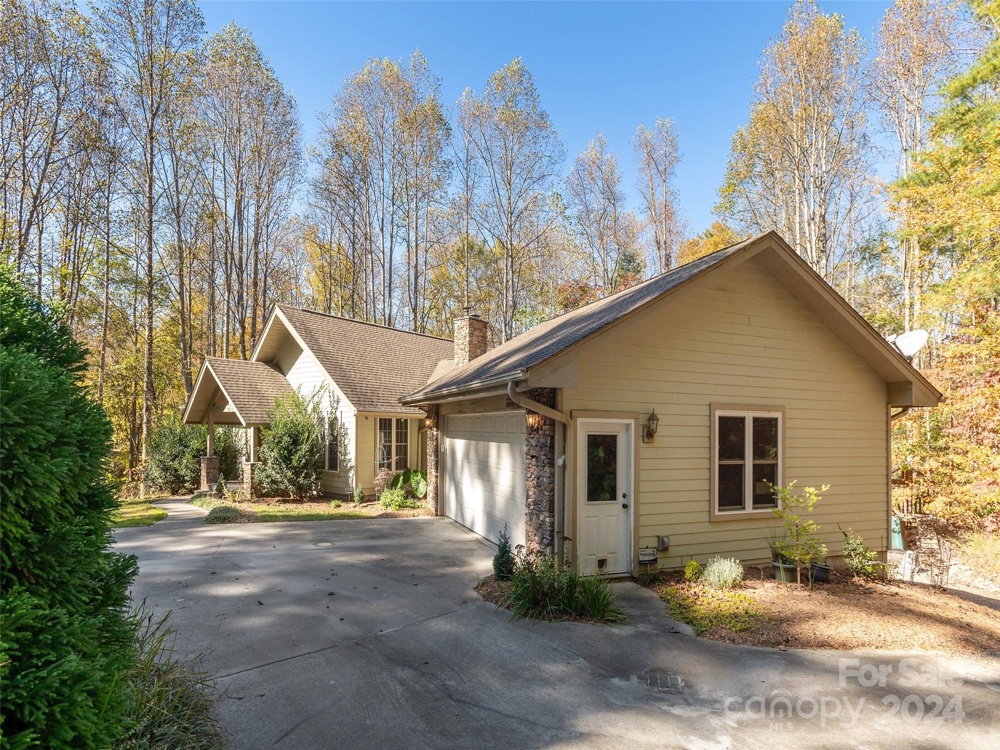 149 Cold Springs Road Hendersonville, NC 28792 - Photo 47 of 48