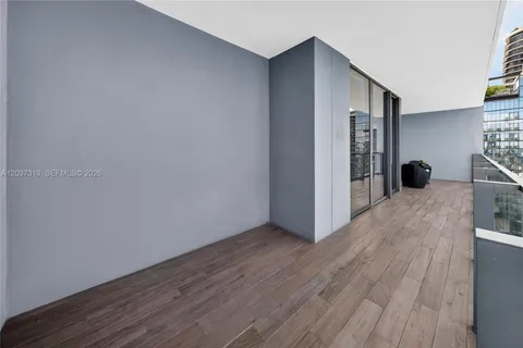 $659,999 | 68 Southeast 6th Street, Unit 3506, Miami, FL 33131