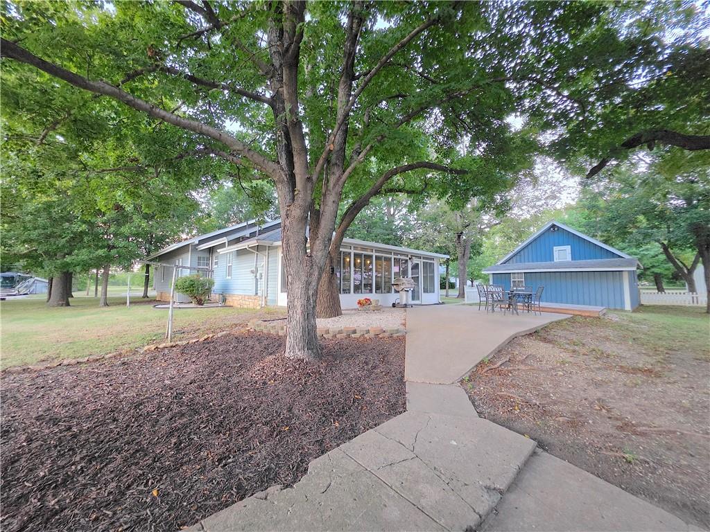435 South Westgate Road Garnett, KS 66032 - Photo 4 of 37 Gallery Image 4