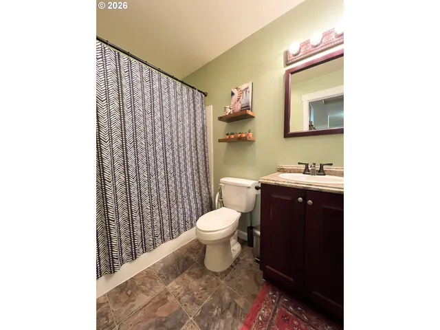 $380,000 | 239 Elk View Drive, Canyon City, OR 97820