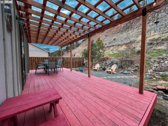 $380,000 | 239 Elk View Drive, Canyon City, OR 97820