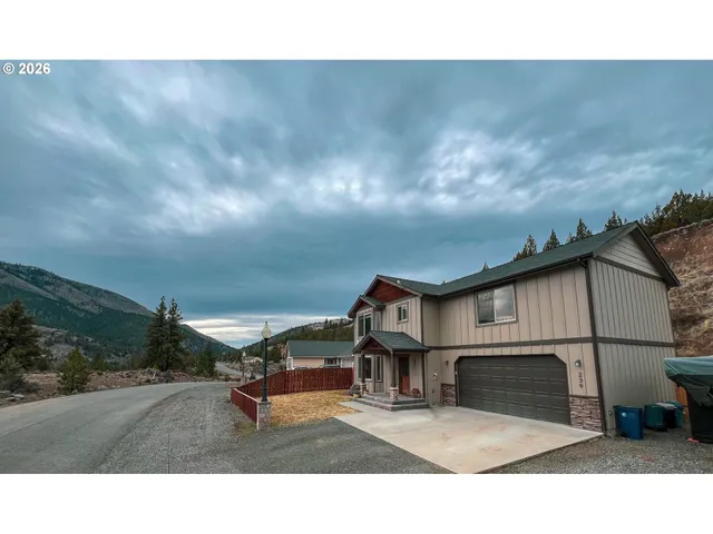 $380,000 | 239 Elk View Drive, Canyon City, OR 97820
