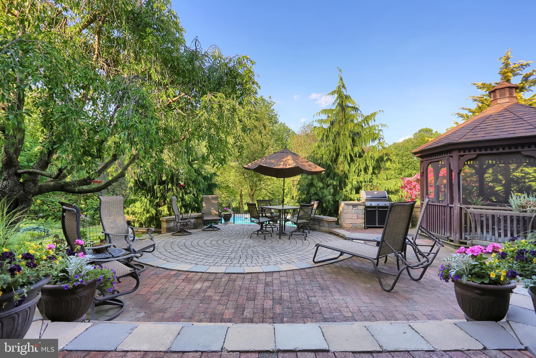 13 Dexter Drive Windsor, PA 17366 - Photo 29 of 48 Peaceful and private patio