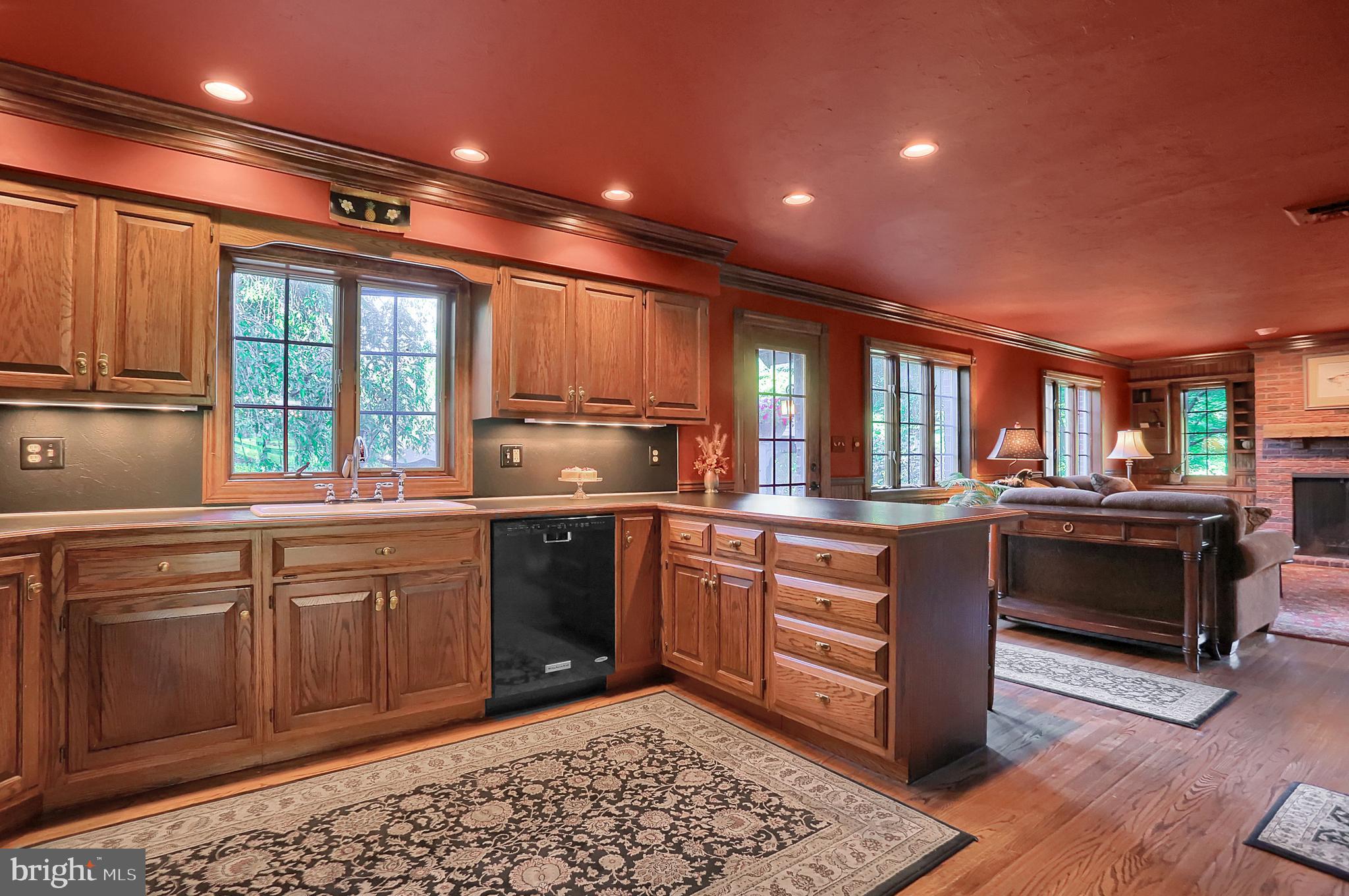 13 Dexter Drive Windsor, PA 17366 - Photo 9 of 48 Open Kit/FR so cooking and connecting remain key!