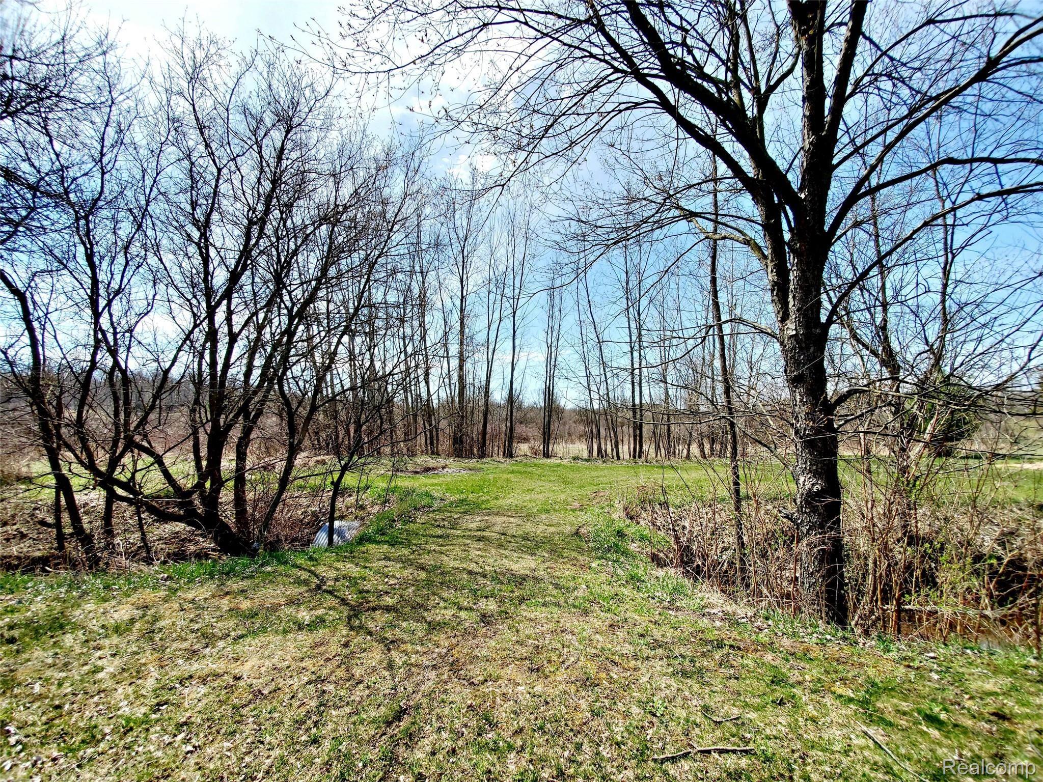 5051 Brigham Road Goodrich, MI 48438 - Photo 55 of 61 55.jpg