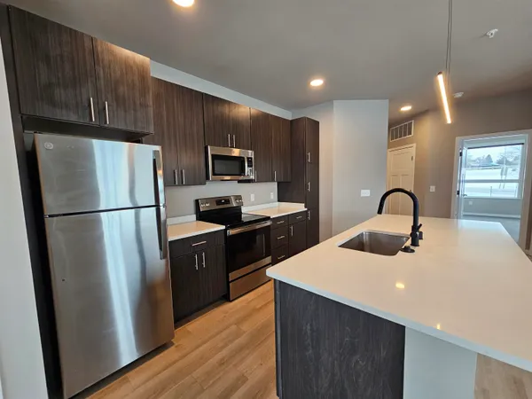 $1,800 | 5604 Schroeder, Unit 101, Madison, WI 53711