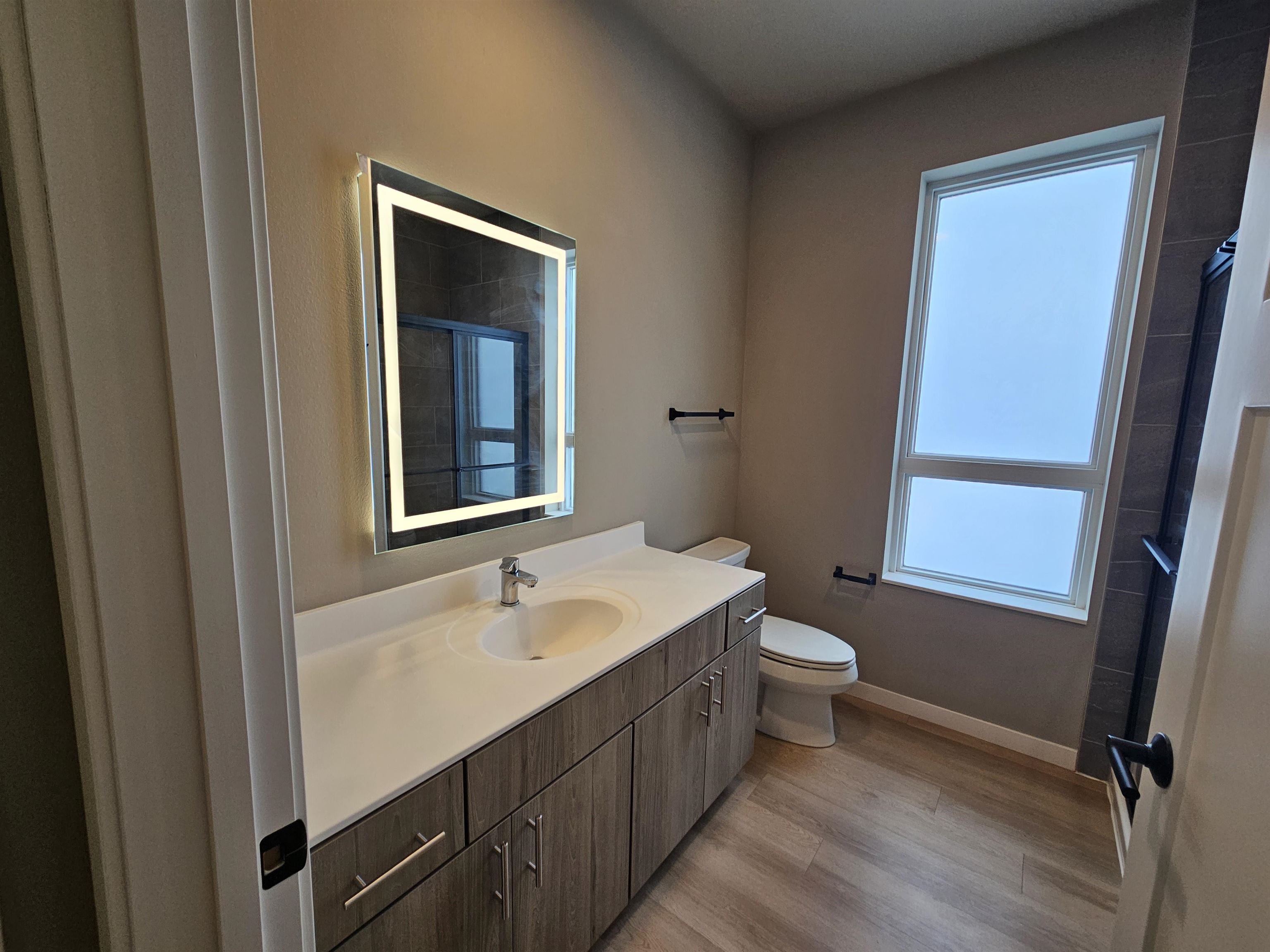 5604 Schroeder Court, Unit 101 Madison, WI 53711 - Photo 4 of 9