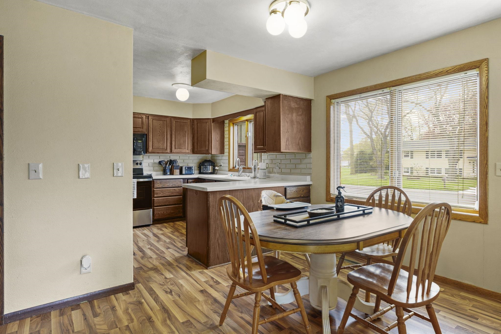 218 Avalon Road Columbus, WI 53925 - Photo 22 of 40