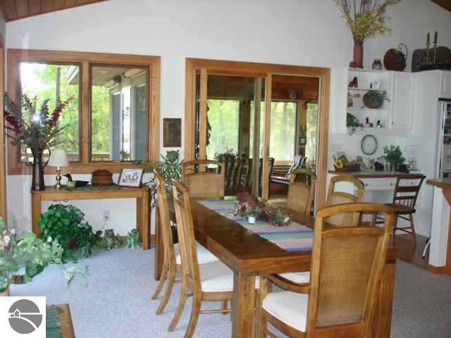 14142 Bluff Road Traverse City, MI 49686 - Photo 8 of 15 1715362-7.JPG
