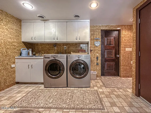 $2,600,000 | 4474 Lake Shore Drive, Bolton, NY 12824