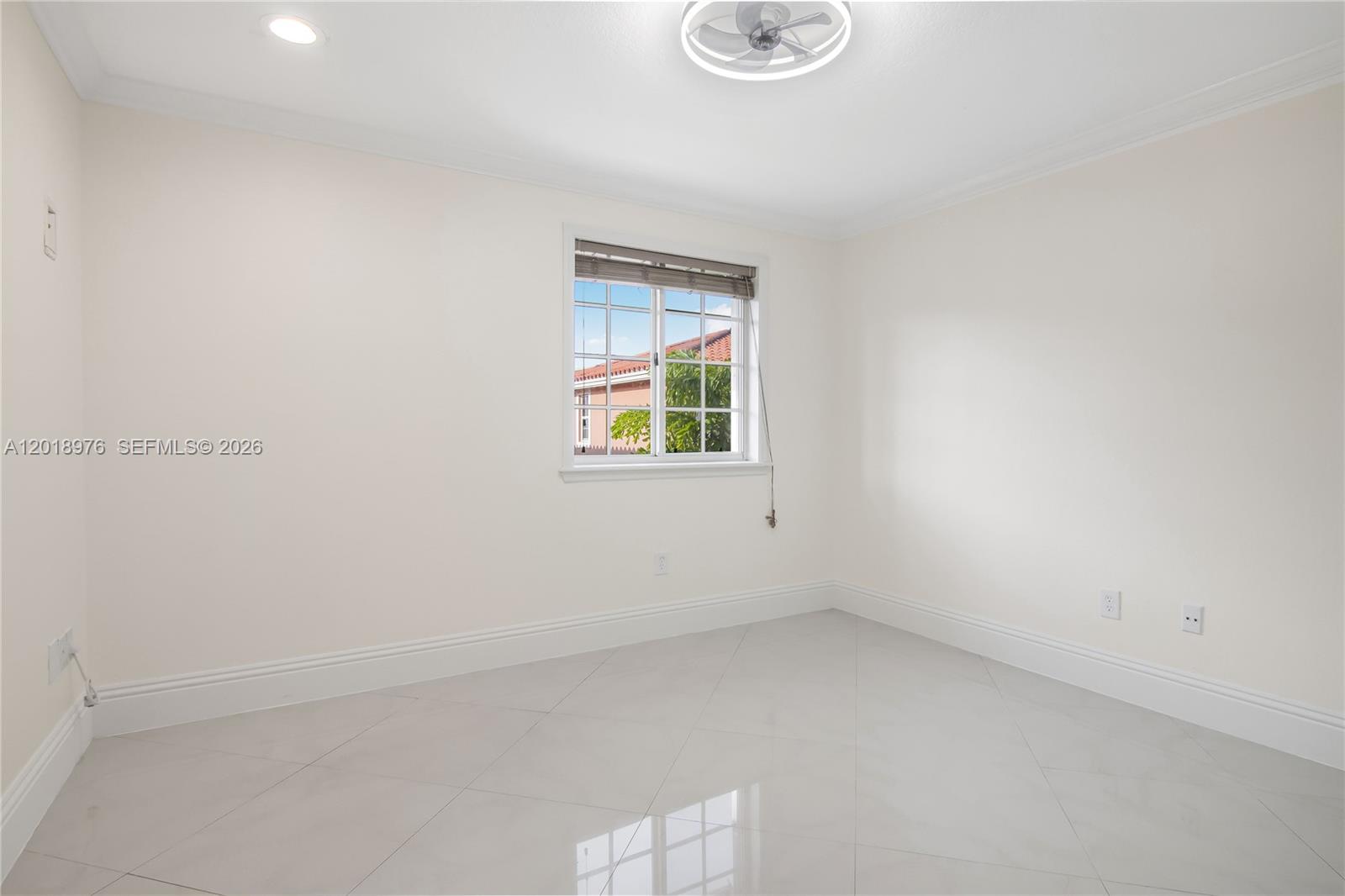 7773 Southwest 94th Lane Miami, FL 33156 - Photo 20 of 35 Primary Bedroom 1