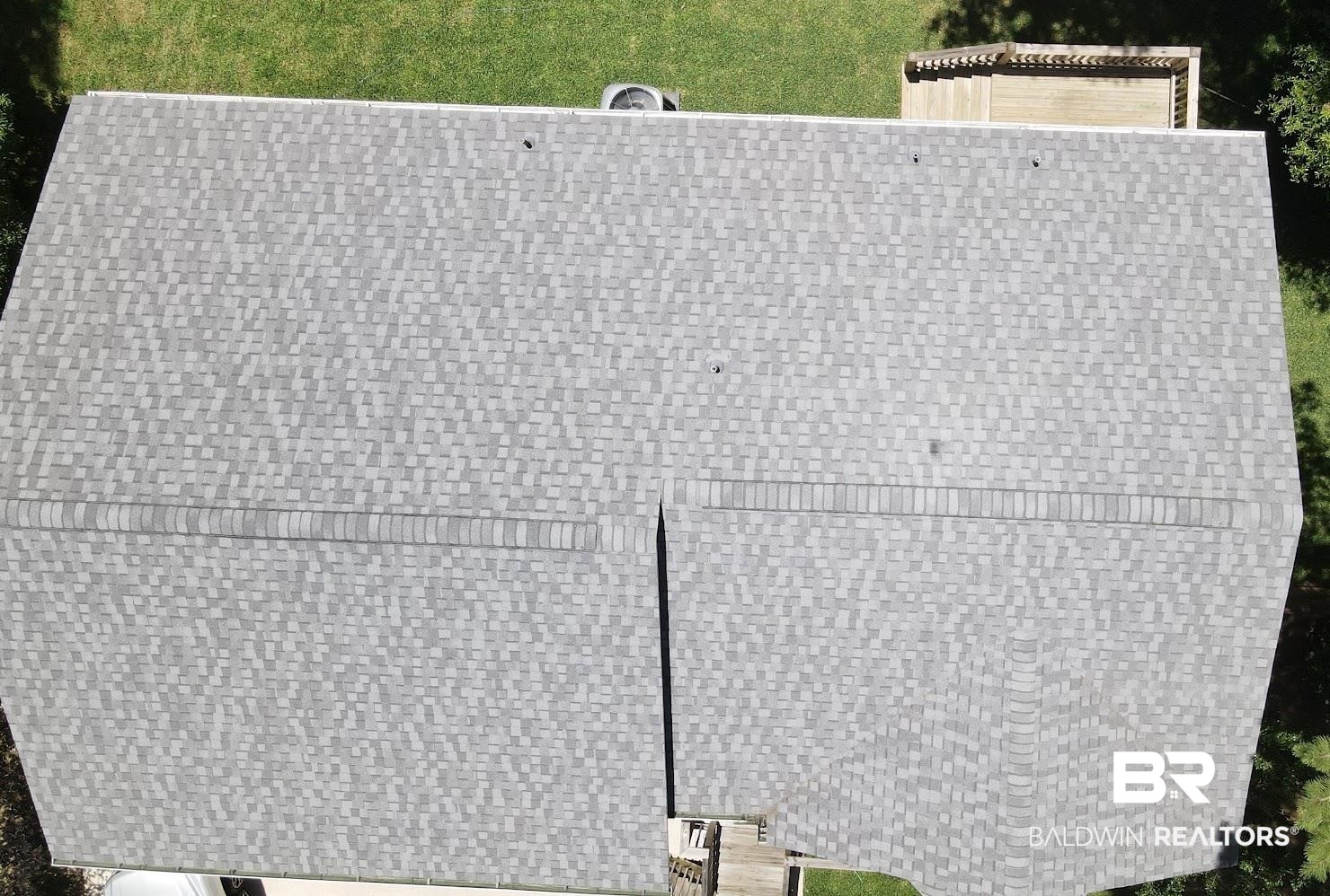 266 Ridgewood Drive Daphne, AL 36526 - Photo 31 of 34 Asphalt shingle roofing in a gray and white blend