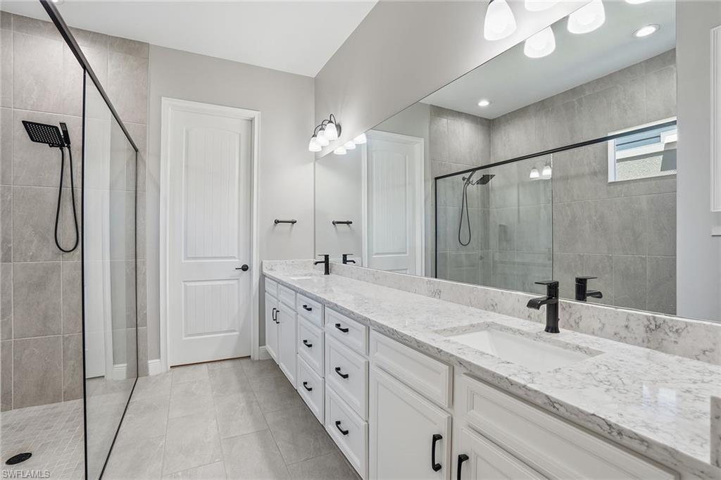 3549 Pilot Circle Naples, FL 34120 - Photo 22 of 47
