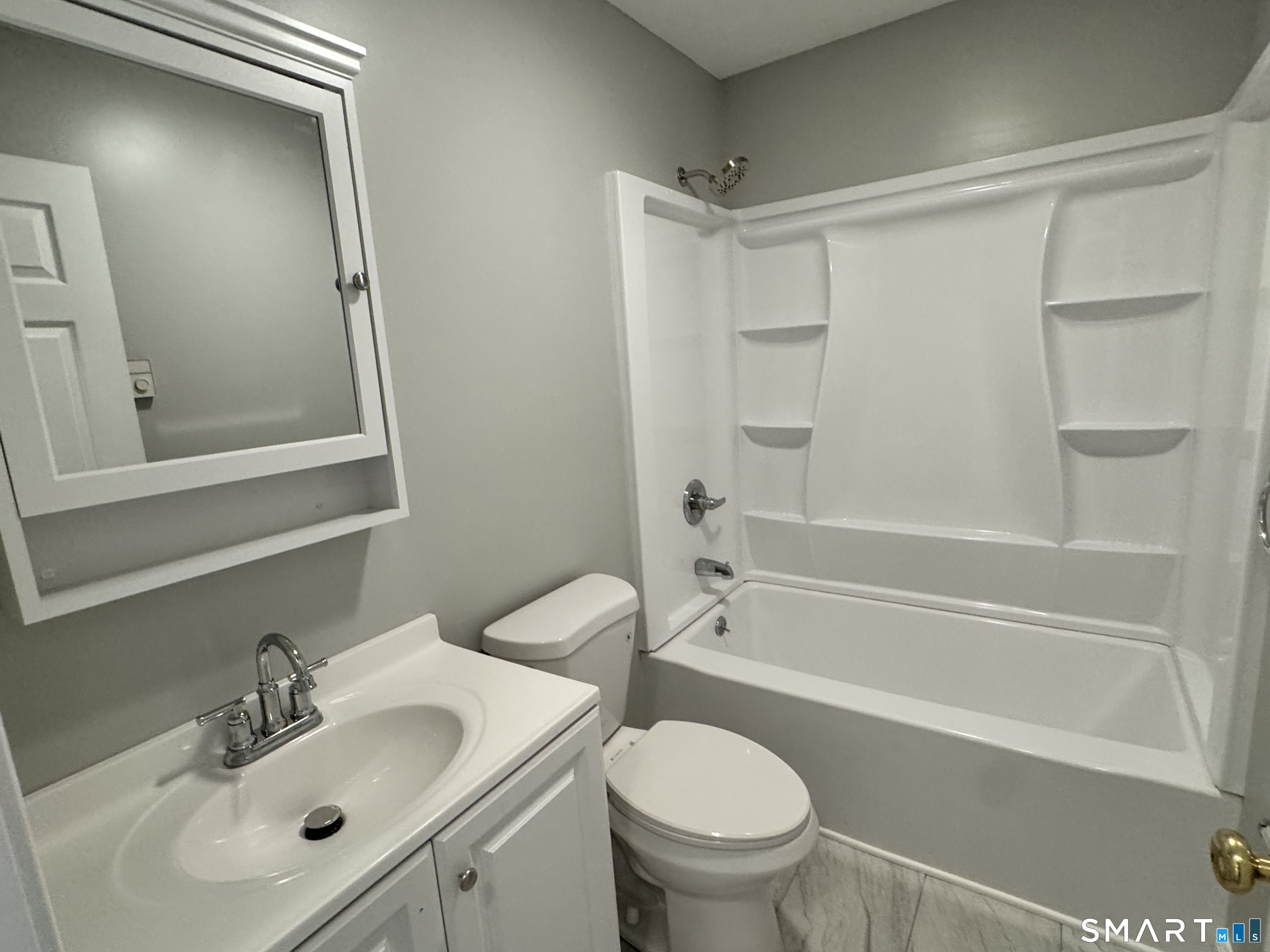 2 Concorde Way, Unit B2 Windsor Locks, CT 06096 - Photo 9 of 15