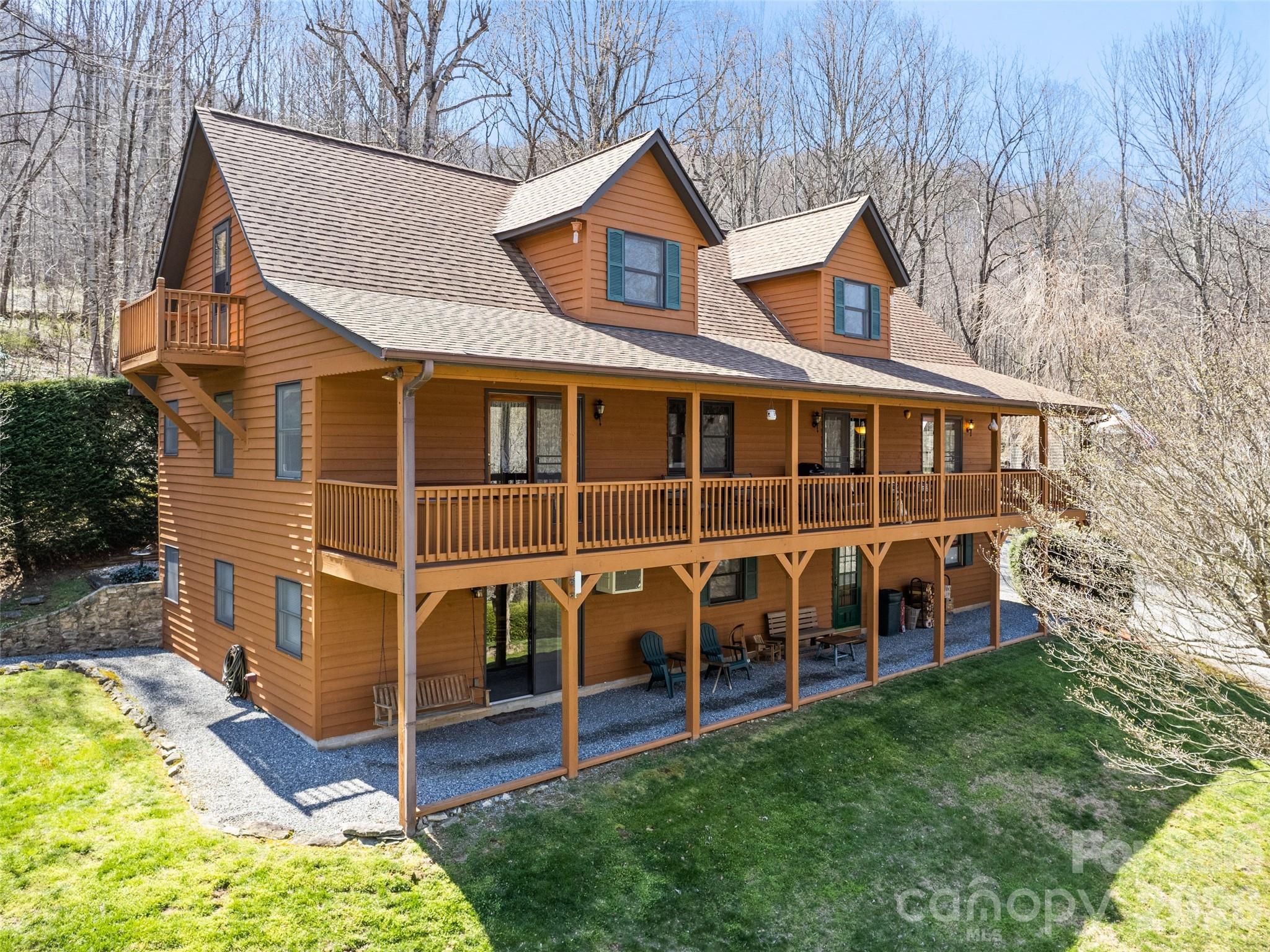 89 Stump Lane Maggie Valley, NC 28751 - Photo 3 of 48