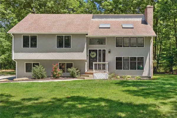 $549,900 | 768 Weaver Hill Road, Coventry, RI 02816