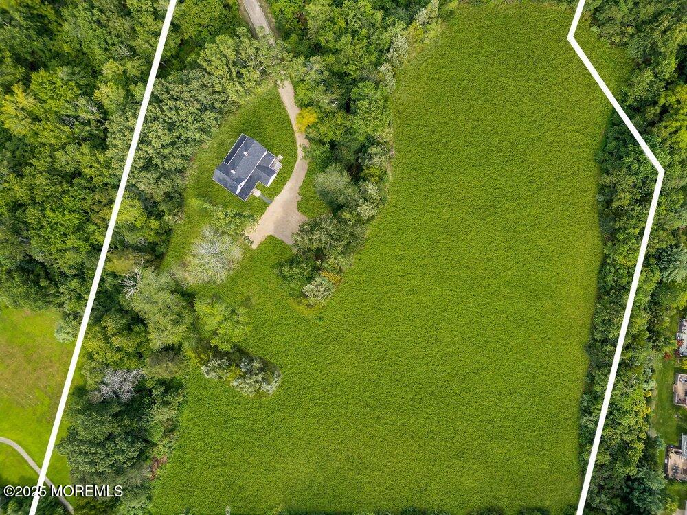 393 North County Line Road Jackson, NJ 08527 - Photo 9 of 21 a view of entryway with garden